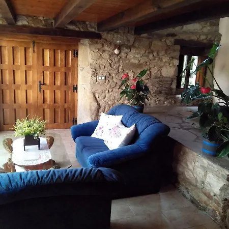 Casina De Campo * Ferreiros (Sarria)